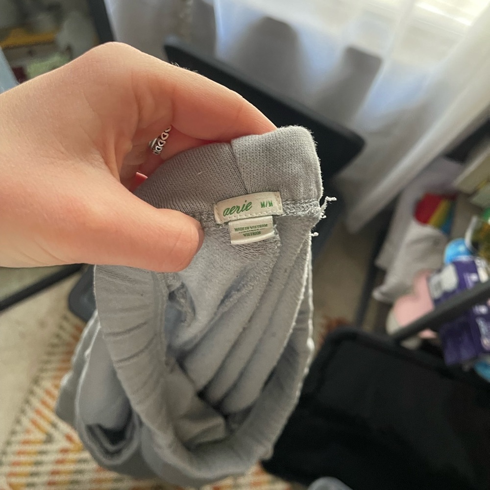 american eagle sweatpants - Picture 2 of 3